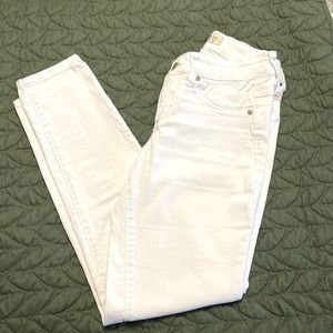 White Skinny Jeans